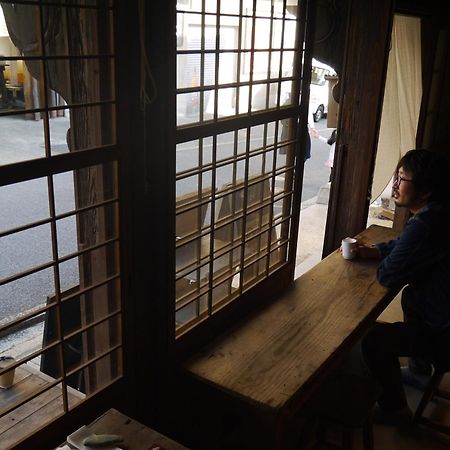 Hostel & Tatami Bar Uchikobare -内子晴れ- Exterior photo