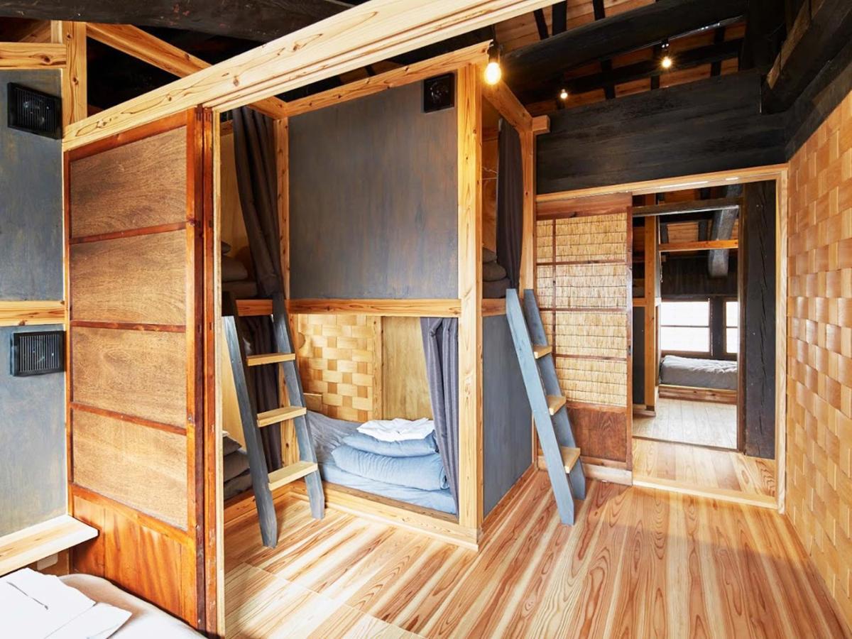 Hostel & Tatami Bar Uchikobare -内子晴れ- Exterior photo