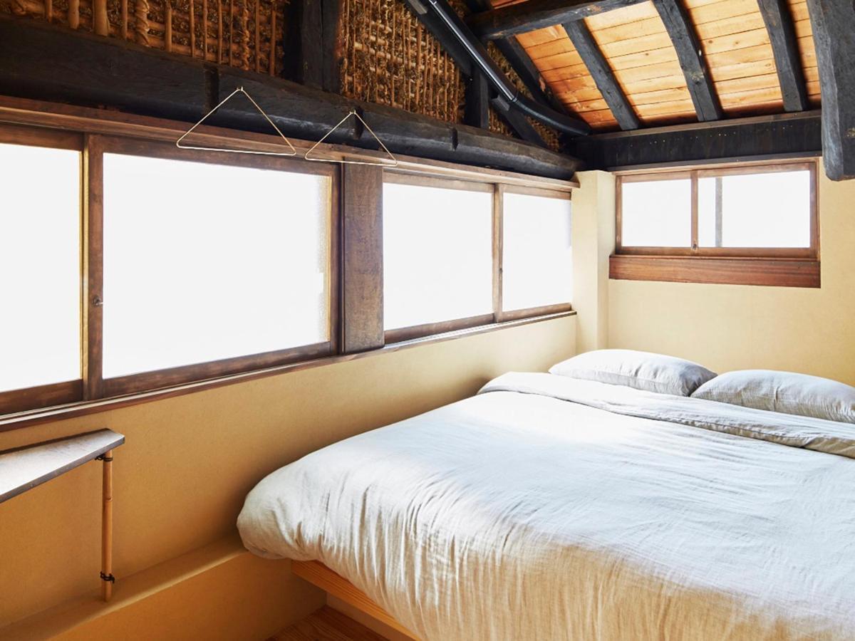 Hostel & Tatami Bar Uchikobare -内子晴れ- Exterior photo