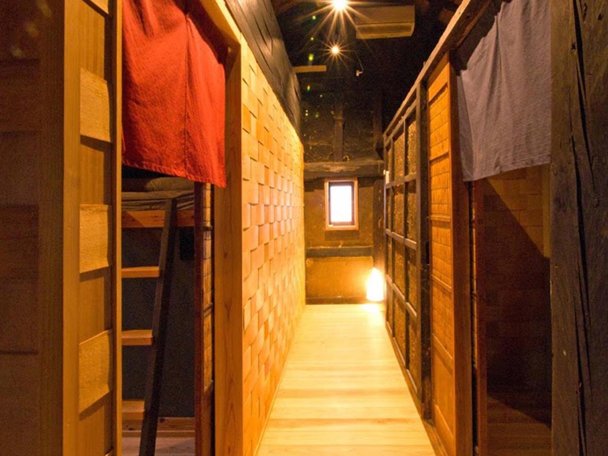 Hostel & Tatami Bar Uchikobare -内子晴れ- Exterior photo