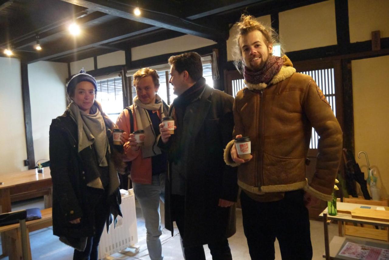 Hostel & Tatami Bar Uchikobare -内子晴れ- Exterior photo
